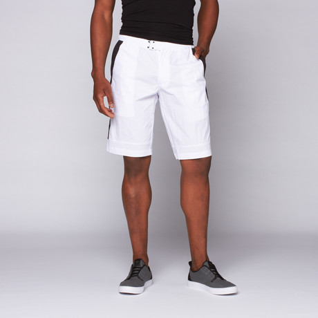 Epsilon Short // White + Black (30)