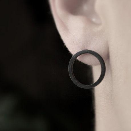 Circles 02 // Oxidized Silver Earrings