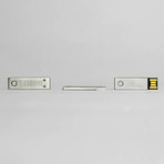 Essentialist Wallet USB // Aluminum (32GB)