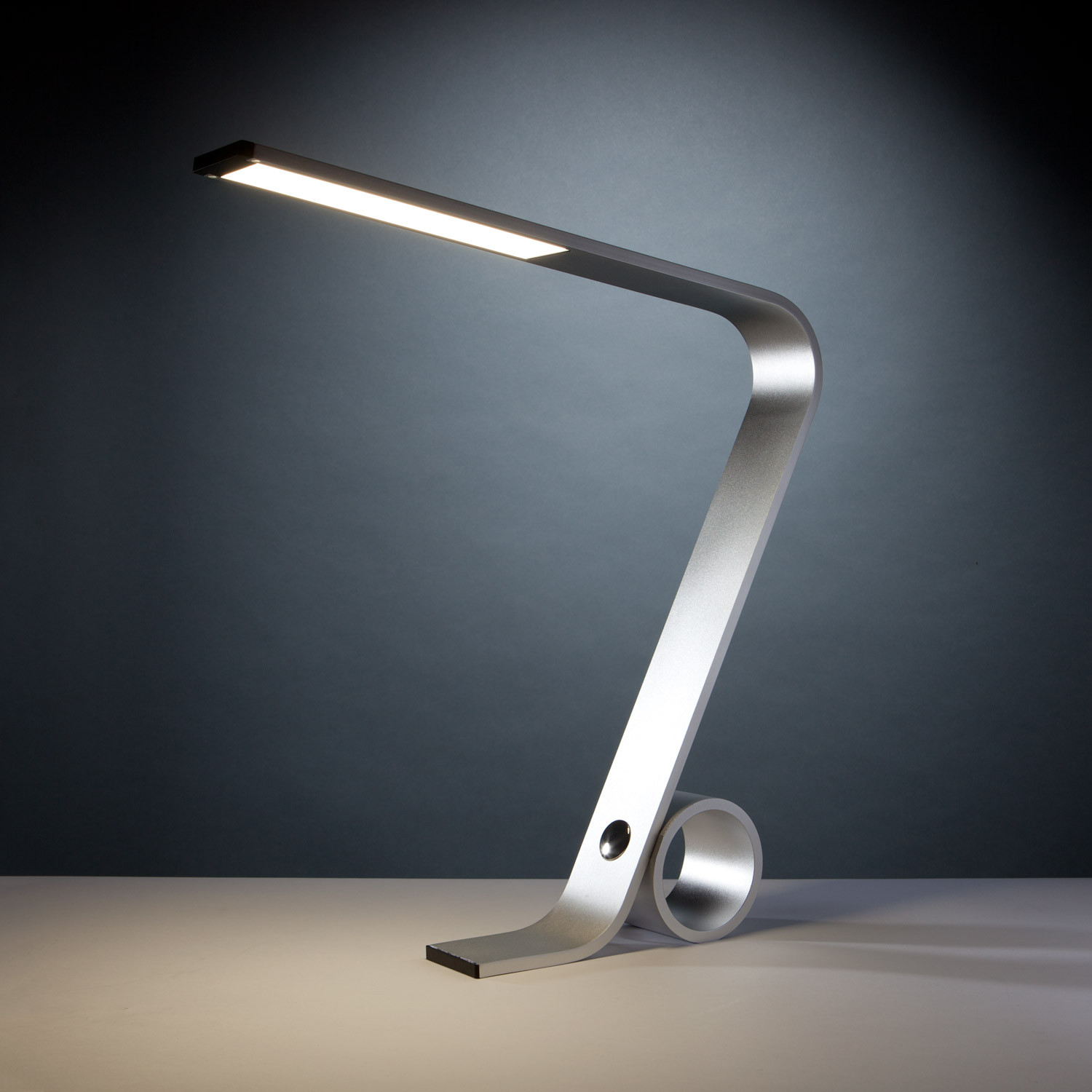 Lightcycle Task Lamp Light for Business (Silver)