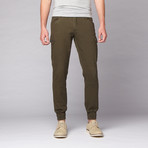 The New Standard Edition // Jordan Slim Stretch Twill Cargo Jogger // Olive Herringbone (28WX32L)