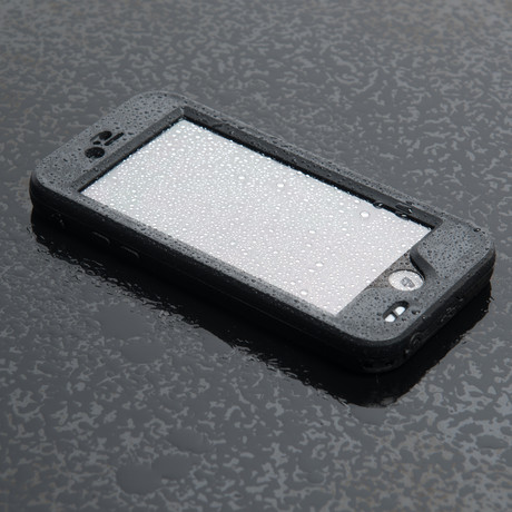 iPhone 6 Vault + Waterproof Cover