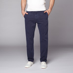 The Arrival Chino // Officer Blue (32WX34L)
