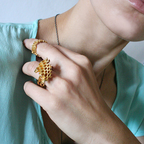 II Honeycomb // Ring // Gold (Size 7)