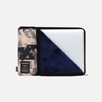 Neo Sleeve // 15" Laptop (Black Dots)