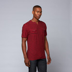End on End V-Notch Tee // Brick Red (S)