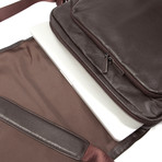 One Premium Messenger // Leather Bag for 15" Notebook (Grey)