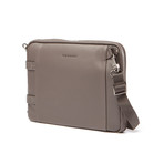 Tema // Leather Shoulder Bag for iPad & Tablet
