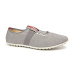 Peaton // Light Grey (US: 8)