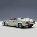 Auto Art // Lamborghini Countach 25th Anniversary Edition // Silver