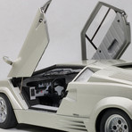 Auto Art // Lamborghini Countach 25th Anniversary Edition // Silver