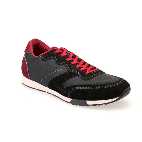 MCNDO // Mindanao Low Top Sneaker // Black + Oxblood (US: 9)