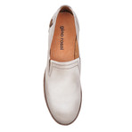 Brent Slip On // Light Beige (Euro: 45)