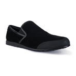 Colin Slip On // Black (Euro: 44)