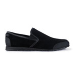 Colin Slip On // Black (Euro: 44)