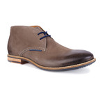 Look Chukka // Brown (Euro: 44)