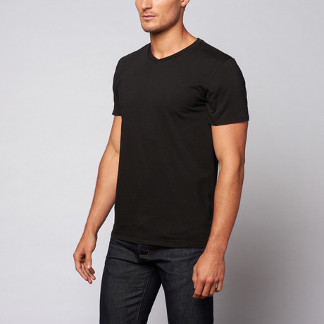 South Sea V-Neck // Black (S)