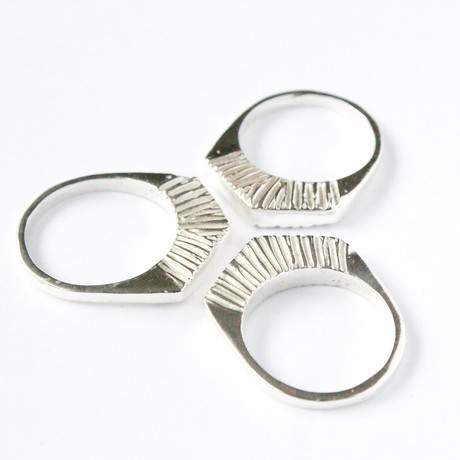 Life 1 Ring // Sterling Silver (Size 5)