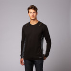 Unhinged Contrast Side Tee // Jet Black (S)