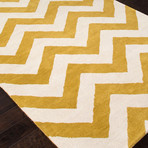 Modern Geometric Pattern Rug // Mustard & Ivory (2'L X 3'W)