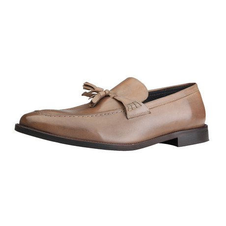 Rochas // Dryan Leather Tassel Loafer // Light Brown (Euro: 42)