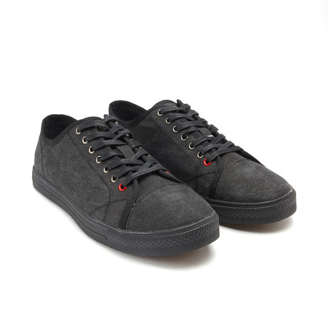 Bellevue Lace Up Sneaker // Black (US: 7)