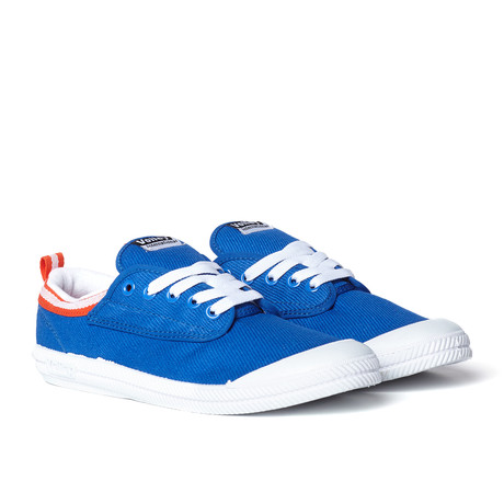 International Canvas Low-Top Sneaker // Blue + Red + White (US: 7)