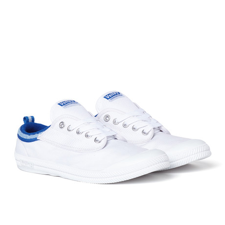 International Low-Top Sneaker // White + Blue (US: 6)