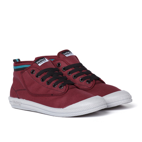 High Leap Canvas Sneaker // Maroon (US: 7)