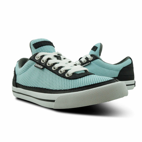 Big Tongue // Light Blue (Euro: 41)