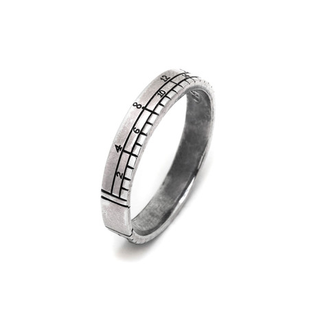 Ruler Ring (Size 4)