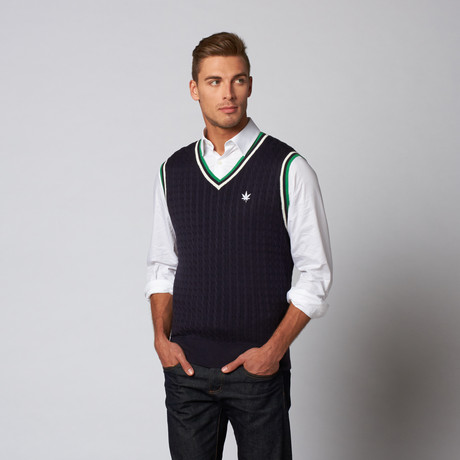V-Neck Cable Sweater Vest // Navy (S)