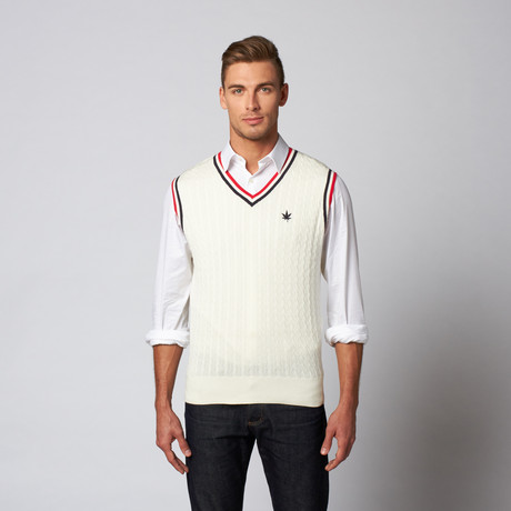 Boast  // V-Neck Cable Sweater Vest // Ivory (S)