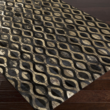 Trail Area Rug // Eyelets // Black + Gold (2' x 3')