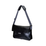 Plaza T // 15" (Black Strap)