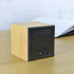 Cube Click Clock // Beech