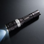 JETbeam LED Flashlight // RRT2