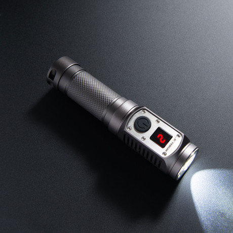 LED Flashlight  // DDC10