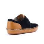 Hartley Low Top Moccasin // Black + Date Palm (US: 7)