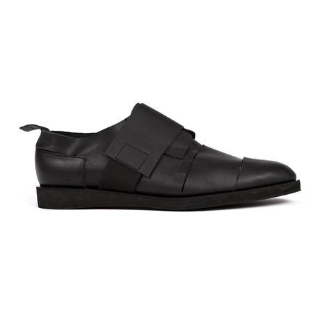 Finn Slip On // Black (US: 8)