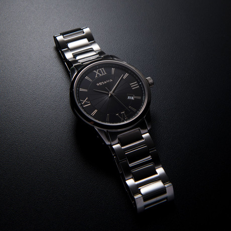 Essentials Trust // 2495046