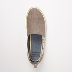 Slip-On Chambray // Brown (US: 9.5)