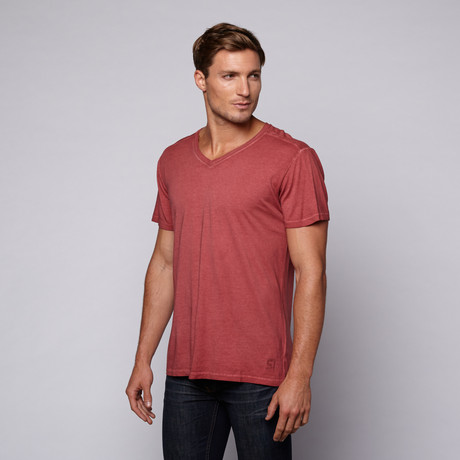 Vintage V-Neck Tee // Beet (S)