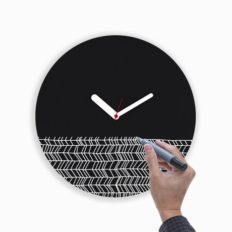Draw Up Wall Clock // Black