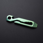 Griffin Pocket Tool // Titanium // Green