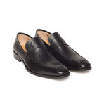 Mocassino Nero // Black (Euro: 43)
