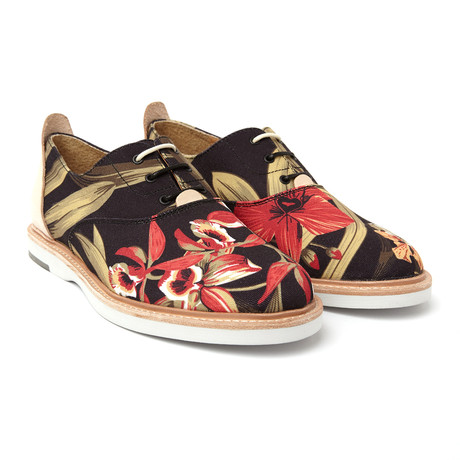 TCG // Hampton Low Top // Floral (US: 7)