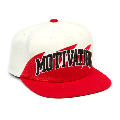 Motivation Arc Sharktooth Snapback // White