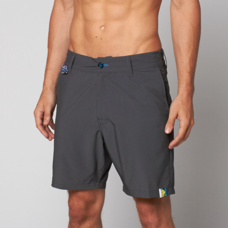 Vast //  Pita's Point 7" Boardshorts // Charcoal (28)