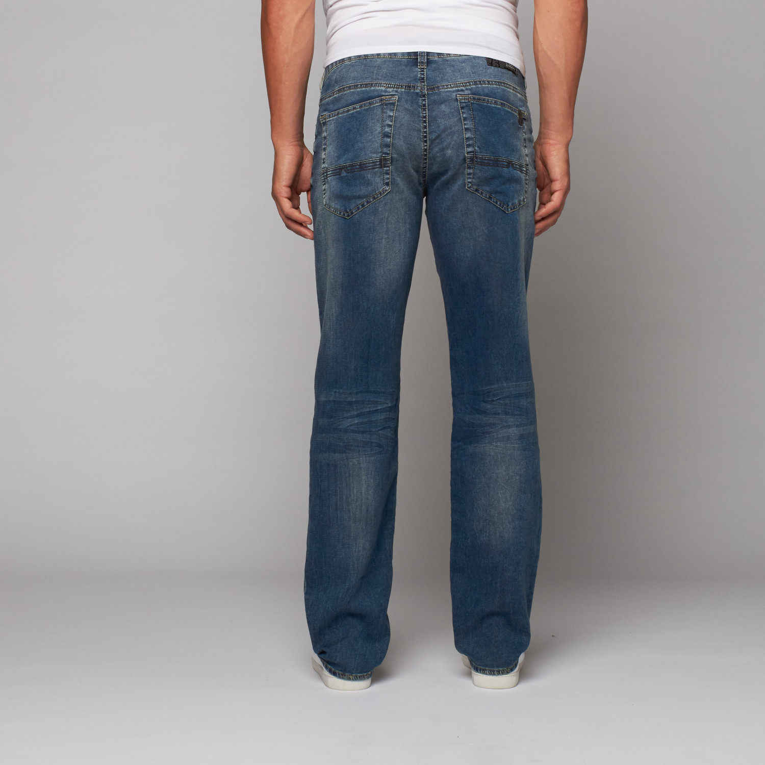 Fred-X Jean // Indigo (31WX30L) - Buffalo Jeans - Touch of Modern